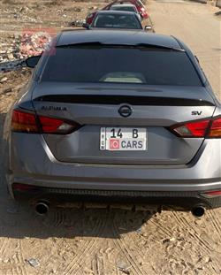 نيسان ألتيما